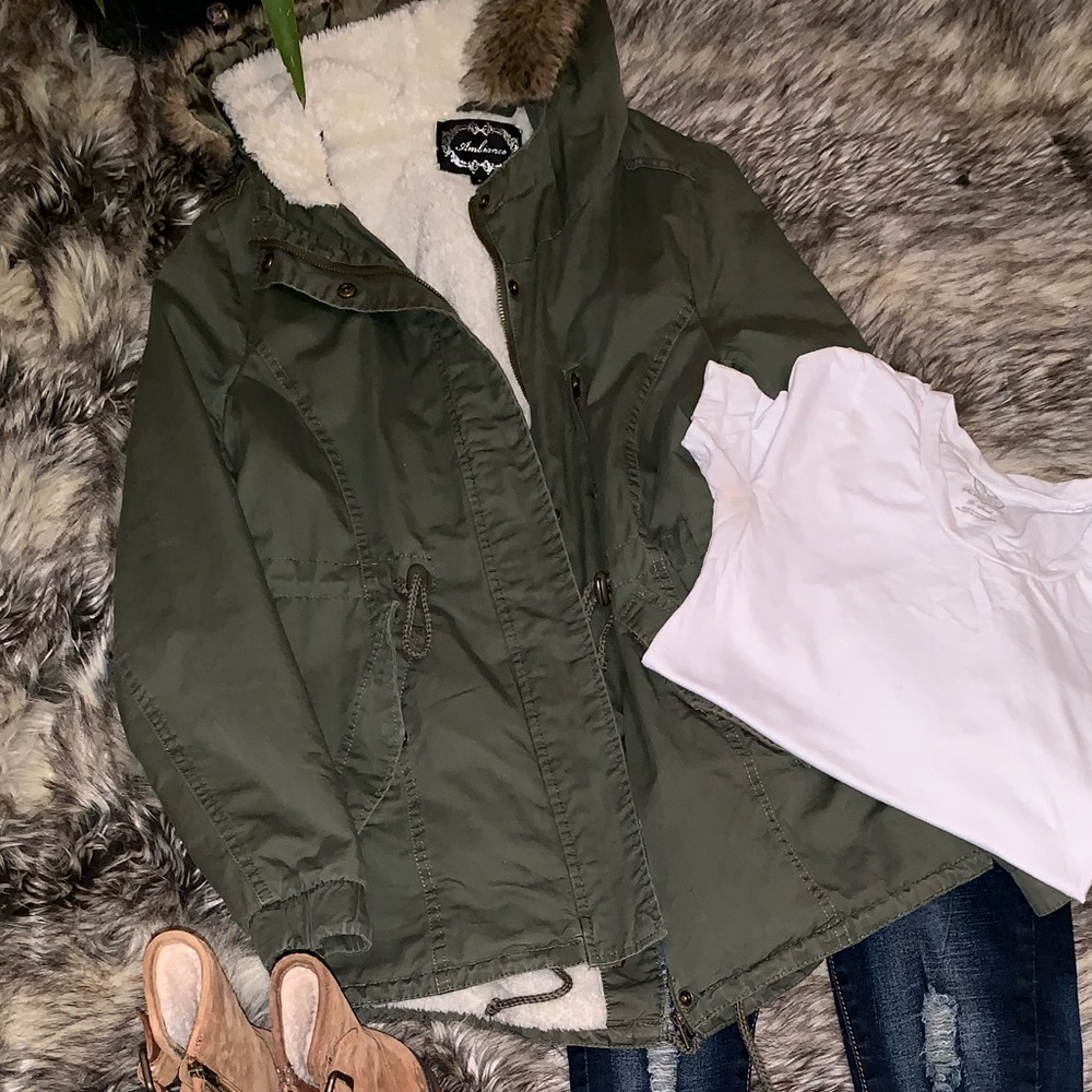 Jacket! - Picture 1 of 4